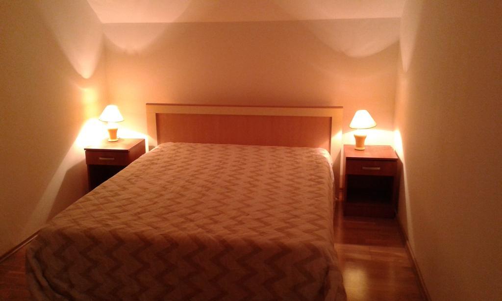 Oro Apartments Petrovac Kamer foto