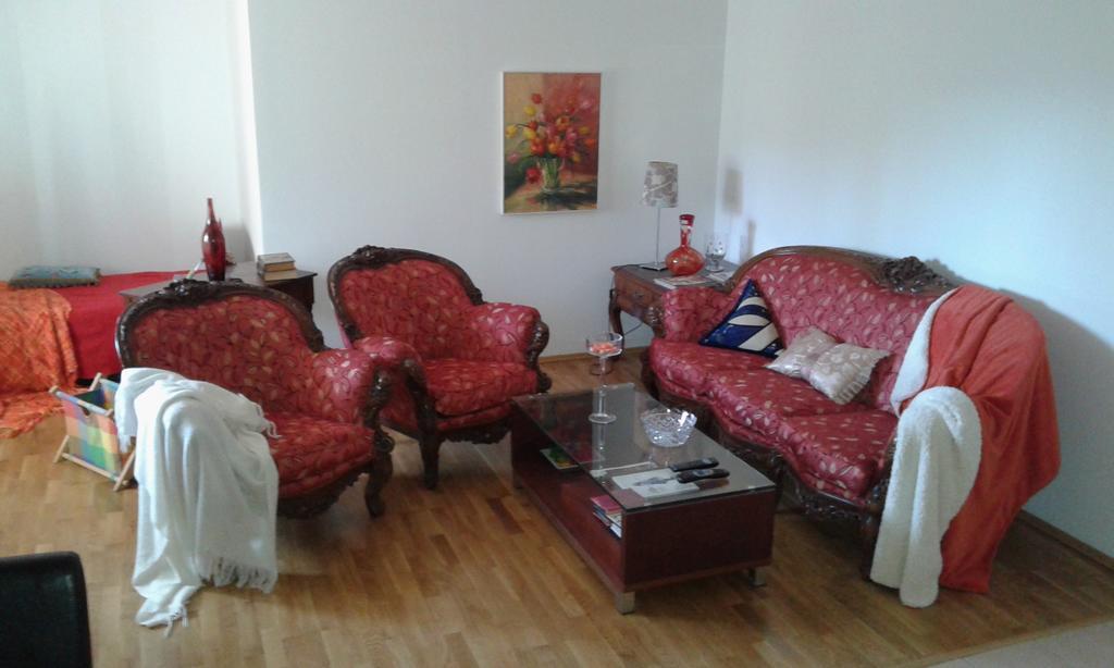 Oro Apartments Petrovac Buitenkant foto