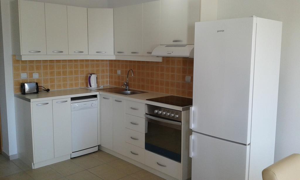 Oro Apartments Petrovac Kamer foto