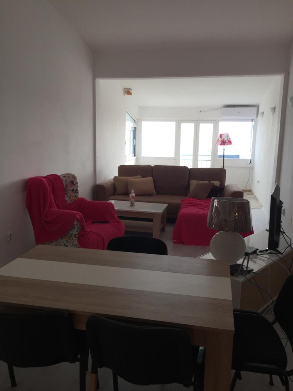 Oro Apartments Petrovac Buitenkant foto
